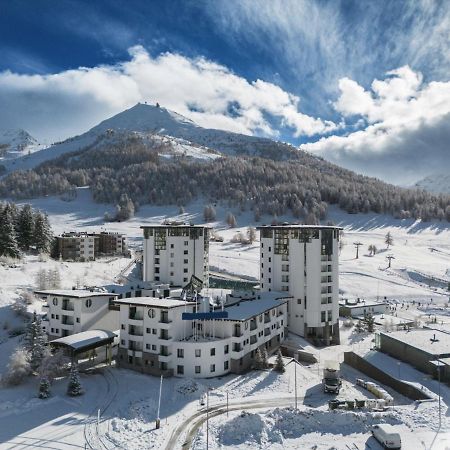 Hotiday Hotel Сестриере Экстерьер фото