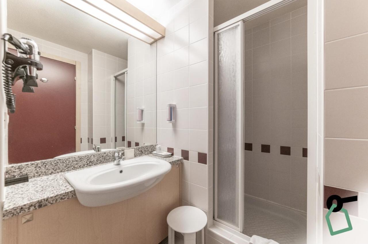 Hotiday Hotel Сестриере Экстерьер фото