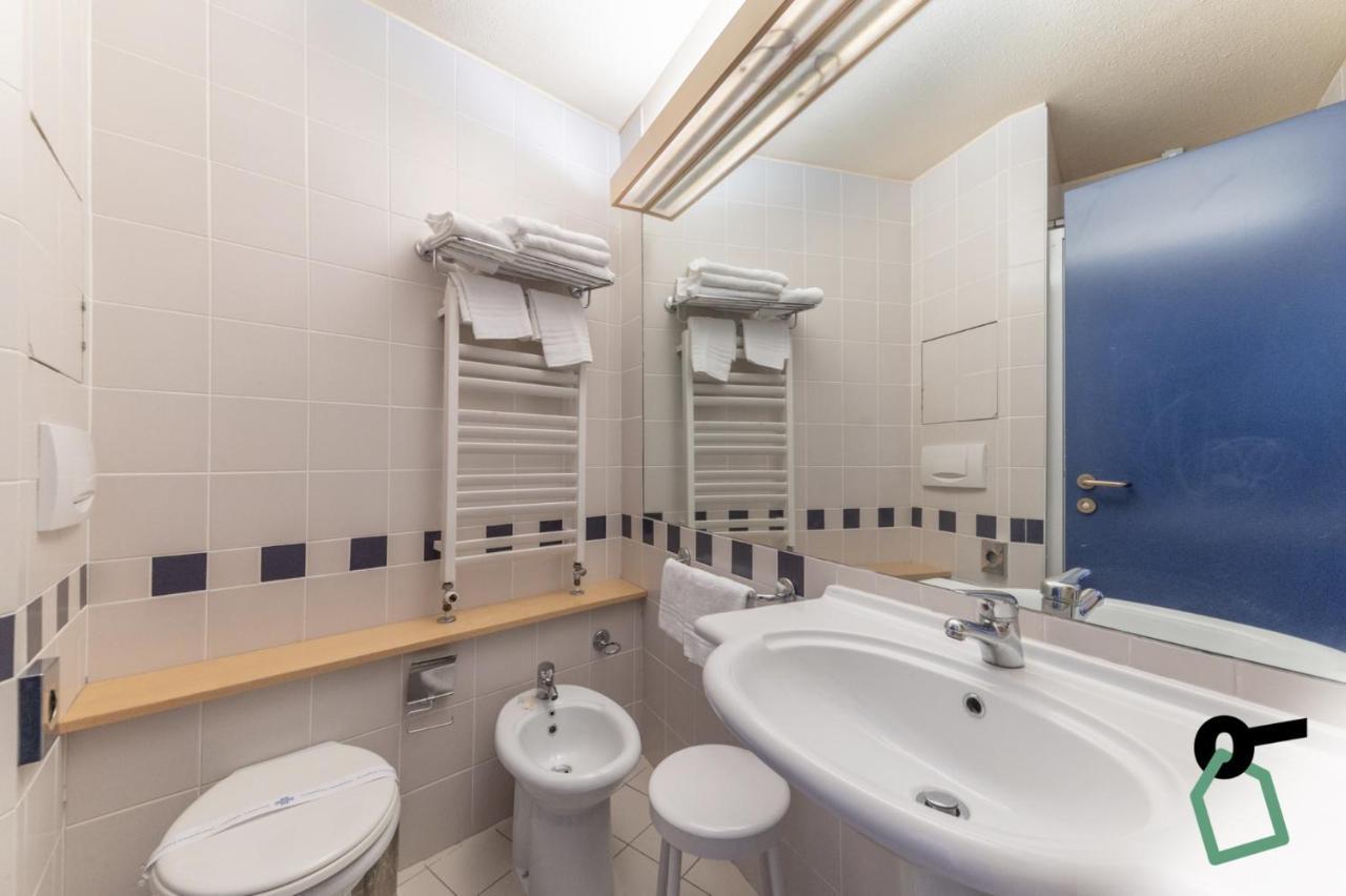 Hotiday Hotel Сестриере Экстерьер фото