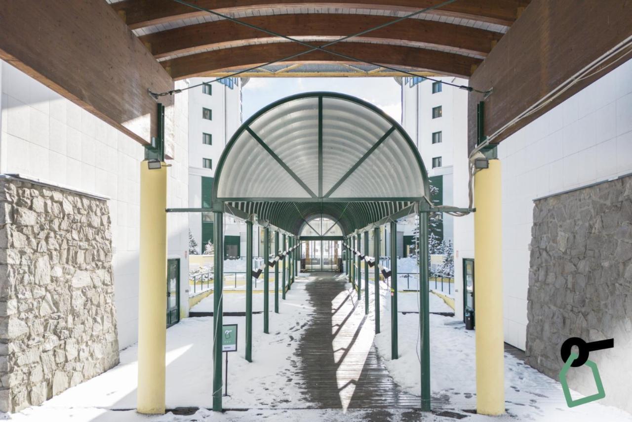 Hotiday Hotel Сестриере Экстерьер фото